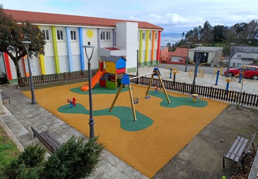 O lugar do Campo-A Angustia conta co parque infantil renovado e o biosaudable acondicionado